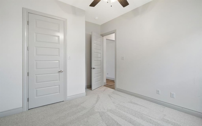 209 Coalson Crossing, Azle, TX 76020, 5 Bedrooms Bedrooms, ,3 BathroomsBathrooms,Residential,For Sale,209 Coalson Crossing,20724941