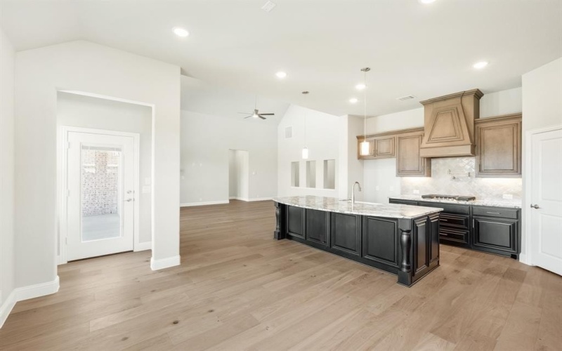 914 S Bluebird Lane, Midlothian, TX 76065, 4 Habitaciones Habitaciones , ,3 BañosBaños,Residential,En Venta,914 S Bluebird Lane,20726464