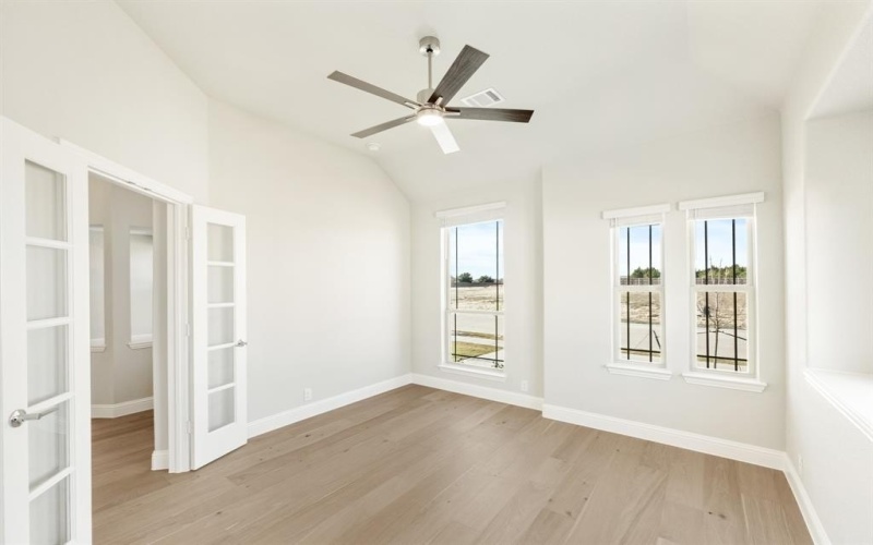 914 S Bluebird Lane, Midlothian, TX 76065, 4 Habitaciones Habitaciones , ,3 BañosBaños,Residential,En Venta,914 S Bluebird Lane,20726464