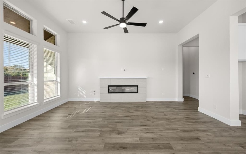 1813 River Hills Court, Midlothian, TX 76065, 4 Habitaciones Habitaciones , ,3 BañosBaños,Residential,En Venta,1813 River Hills Court,20726466