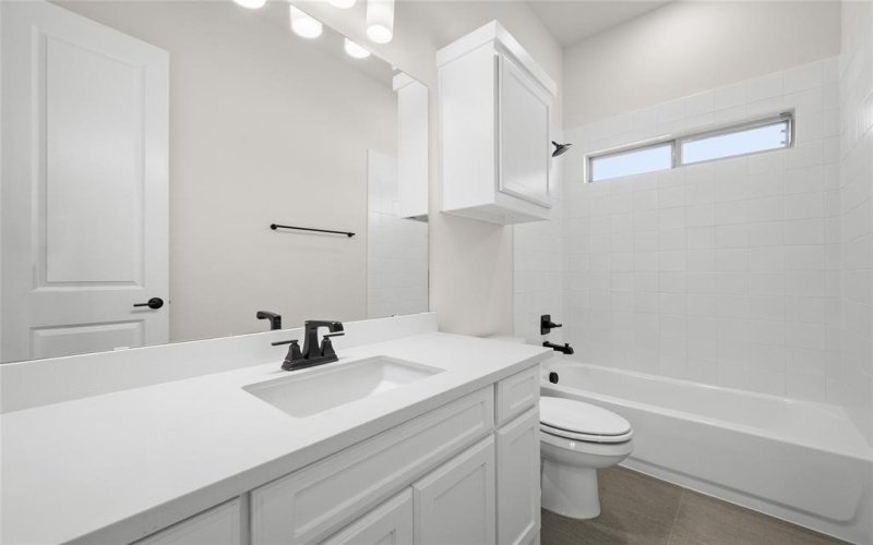 1813 River Hills Court, Midlothian, TX 76065, 4 Habitaciones Habitaciones , ,3 BañosBaños,Residential,En Venta,1813 River Hills Court,20726466