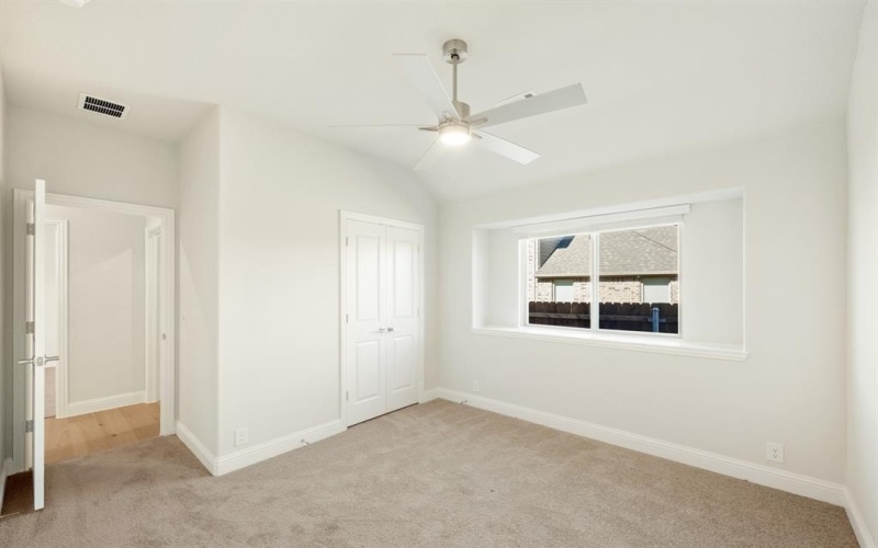 926 S Bluebird Lane, Midlothian, TX 76065, 4 Habitaciones Habitaciones , ,3 BañosBaños,Residential,En Venta,926 S Bluebird Lane,20726486