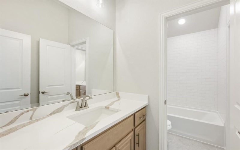926 S Bluebird Lane, Midlothian, TX 76065, 4 Habitaciones Habitaciones , ,3 BañosBaños,Residential,En Venta,926 S Bluebird Lane,20726486