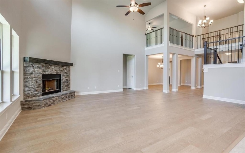 5201 Rutherford Drive, Midlothian, TX 76065, 4 Habitaciones Habitaciones , ,3 BañosBaños,Residential,En Venta,5201 Rutherford Drive,20726564