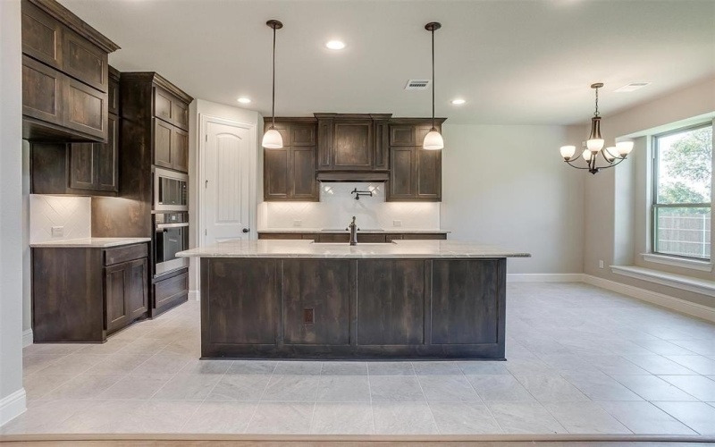 5201 Rutherford Drive, Midlothian, TX 76065, 4 Habitaciones Habitaciones , ,3 BañosBaños,Residential,En Venta,5201 Rutherford Drive,20726564