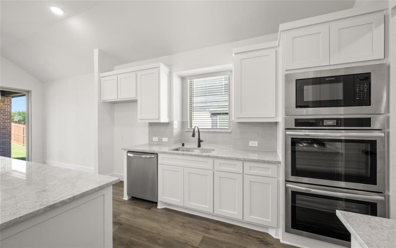 1825 River Hills Court, Midlothian, TX 76065, 5 Habitaciones Habitaciones , ,5 BañosBaños,Residential,En Venta,1825 River Hills Court,20726795