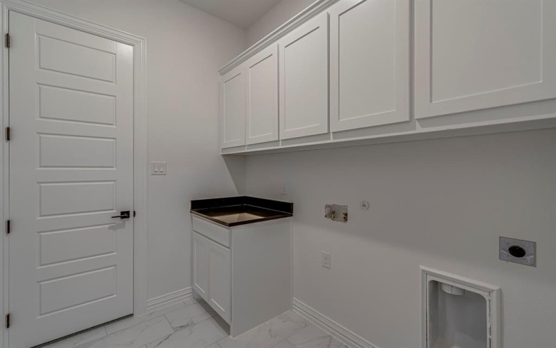 6240 Cedar Elm Road, Midlothian, TX 76065, 4 Bedrooms Bedrooms, ,3 BathroomsBathrooms,Residential,For Sale,6240 Cedar Elm Road,20727259