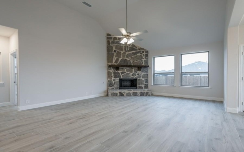 127 Winterwood Drive, Lavon, TX 75166, 4 Habitaciones Habitaciones , ,3 BañosBaños,Residential,En Venta,127 Winterwood Drive,20727474