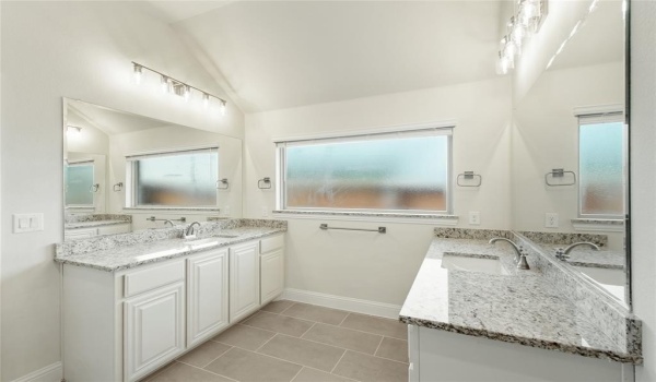 3004 Autumn Glen Drive, Melissa, TX 75454, 4 Bedrooms Bedrooms, ,3 BathroomsBathrooms,Residential,For Sale,3004 Autumn Glen Drive,20727792