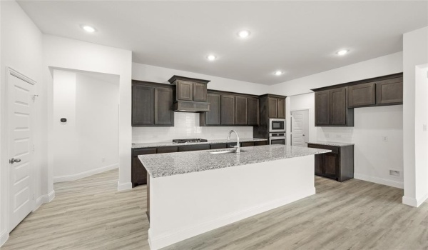 805 Topaz Trail, Azle, TX 76020, 4 Bedrooms Bedrooms, ,3 BathroomsBathrooms,Residential,For Sale,805 Topaz Trail,20728764