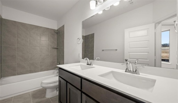 805 Topaz Trail, Azle, TX 76020, 4 Bedrooms Bedrooms, ,3 BathroomsBathrooms,Residential,For Sale,805 Topaz Trail,20728764