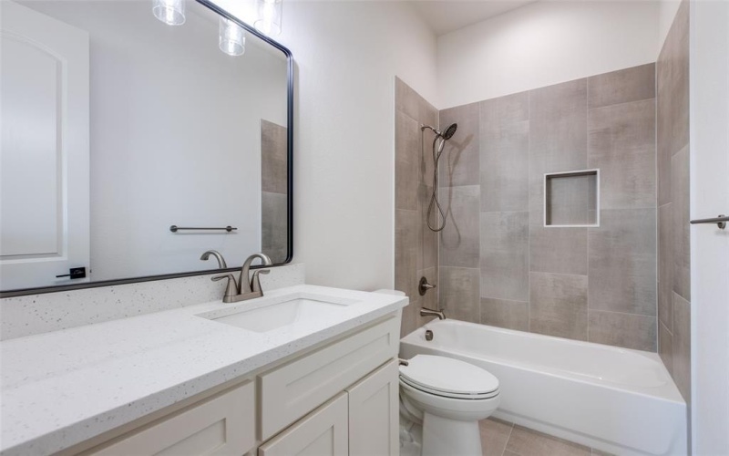 1140 Macgregor Lane, Gunter, TX 75058, 4 Habitaciones Habitaciones , ,5 BañosBaños,Residential,En Venta,1140 Macgregor Lane,20729041