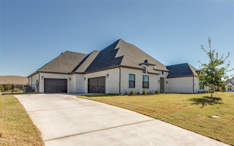 1140 Macgregor Lane, Gunter, TX 75058, 4 Habitaciones Habitaciones , ,5 BañosBaños,Residential,En Venta,1140 Macgregor Lane,20729041