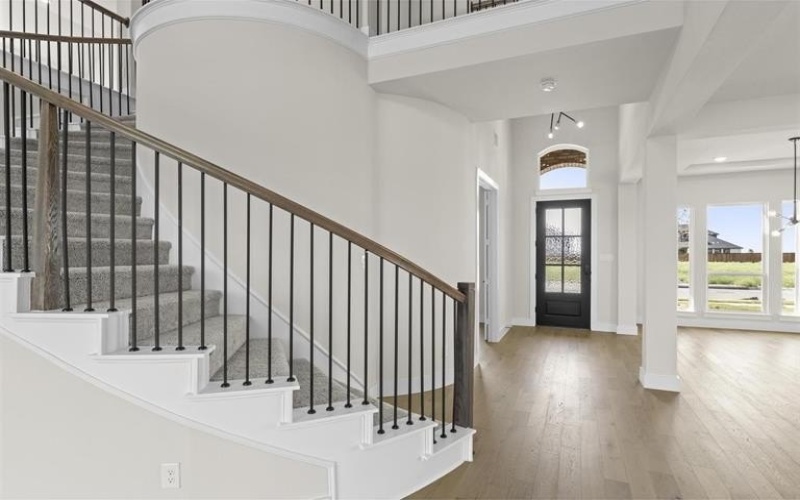 9709 Palermo Drive, Mesquite, TX 75126, 5 Bedrooms Bedrooms, ,5 BathroomsBathrooms,Residential,For Sale,9709 Palermo Drive,20729428