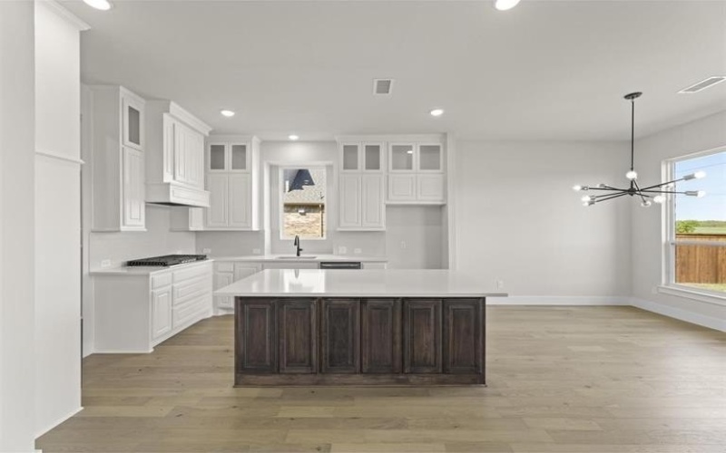 9709 Palermo Drive, Mesquite, TX 75126, 5 Bedrooms Bedrooms, ,5 BathroomsBathrooms,Residential,For Sale,9709 Palermo Drive,20729428
