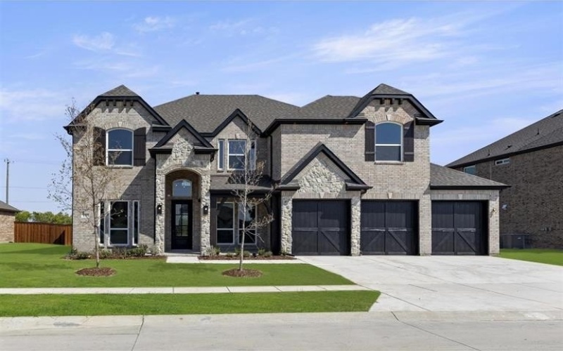 9709 Palermo Drive, Mesquite, TX 75126, 5 Bedrooms Bedrooms, ,5 BathroomsBathrooms,Residential,For Sale,9709 Palermo Drive,20729428