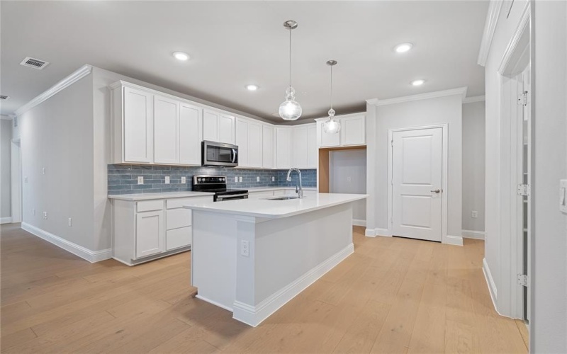 651 N Watters Road #4300, Allen, TX 75013, 3 Habitaciones Habitaciones , ,2 BañosBaños,Residential,En Venta,651 N Watters Road,20729471