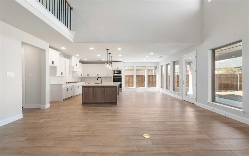 4225 Tower Bluff Road, Midlothian, TX 76065, 5 Habitaciones Habitaciones , ,5 BañosBaños,Residential,En Venta,4225 Tower Bluff Road,20730058