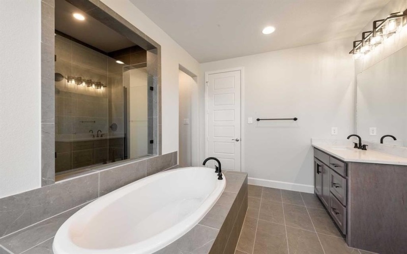 4225 Tower Bluff Road, Midlothian, TX 76065, 5 Habitaciones Habitaciones , ,5 BañosBaños,Residential,En Venta,4225 Tower Bluff Road,20730058