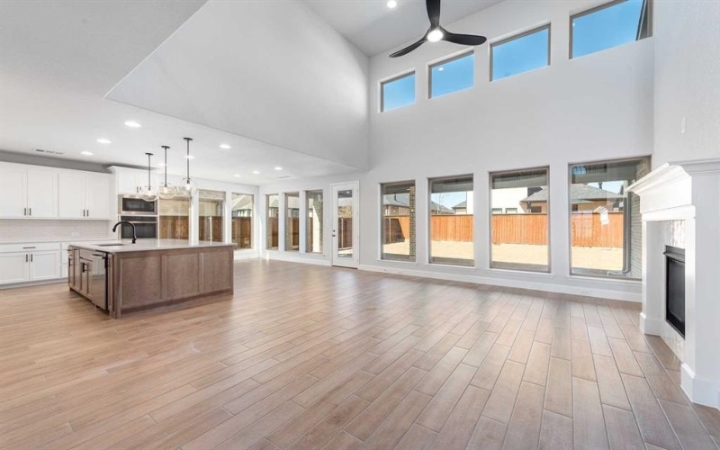4225 Tower Bluff Road, Midlothian, TX 76065, 5 Habitaciones Habitaciones , ,5 BañosBaños,Residential,En Venta,4225 Tower Bluff Road,20730058
