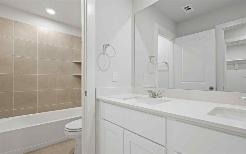 689 Scarlett Street, Forney, TX 75126, 4 Bedrooms Bedrooms, ,3 BathroomsBathrooms,Residential,For Sale,689 Scarlett Street,20730261