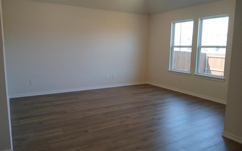 108 Labein Avenue, Greenville, TX 75402, 3 Bedrooms Bedrooms, ,2 BathroomsBathrooms,Residential,For Sale,108 Labein Avenue,20731066