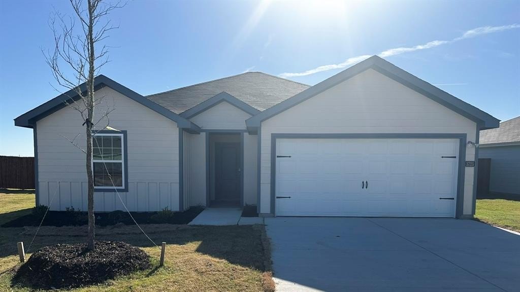 3725 Pilatus Avenue, Corsicana, TX 75110, 2 Bedrooms Bedrooms, ,2 BathroomsBathrooms,Residential,For Sale,3725 Pilatus Avenue,20731121