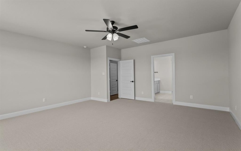 904 Gilbreath Avenue, Crowley, TX 76036, 3 Bedrooms Bedrooms, ,2 BathroomsBathrooms,Residential,For Sale,904 Gilbreath Avenue,20748288
