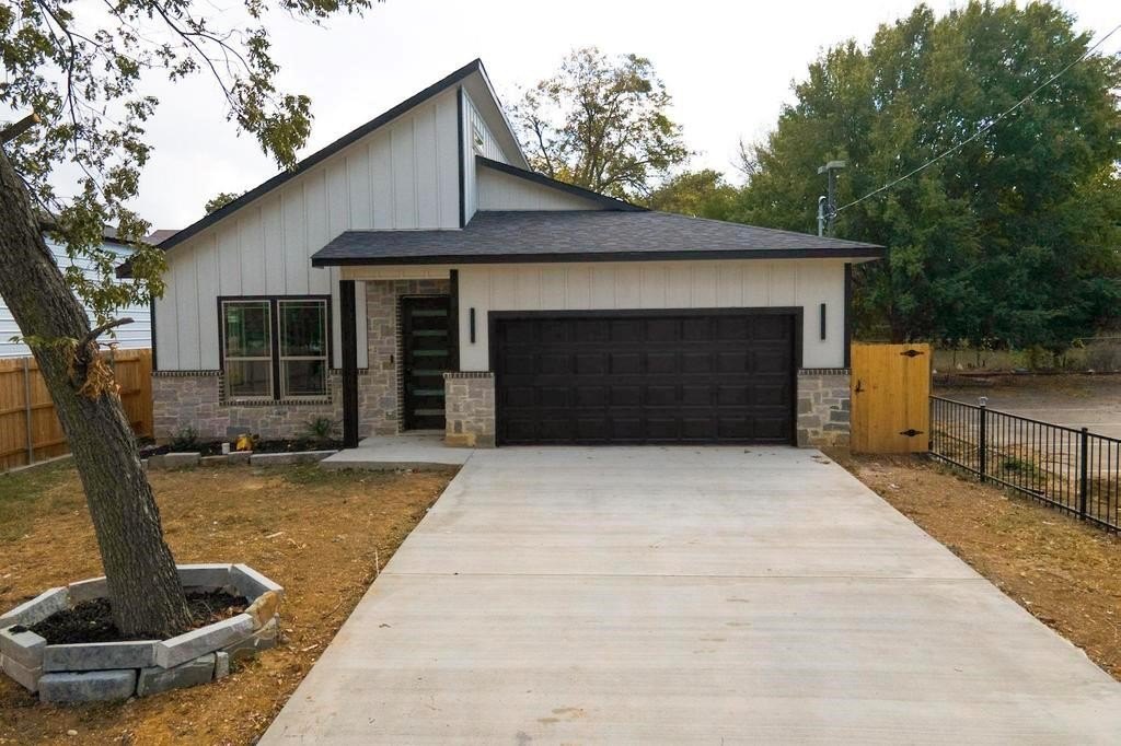 4316 Penrod Avenue, Cockrell Hill, TX 75211, 3 Bedrooms Bedrooms, ,2 BathroomsBathrooms,Residential,For Sale,4316 Penrod Avenue,20748299