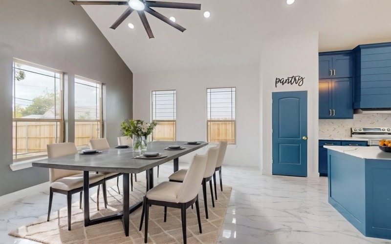 4316 Penrod Avenue, Cockrell Hill, TX 75211, 3 Bedrooms Bedrooms, ,2 BathroomsBathrooms,Residential,For Sale,4316 Penrod Avenue,20748299