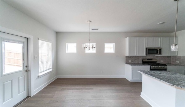 2213 Ridgecrest Lane, Sherman, TX 75092, 3 Bedrooms Bedrooms, ,2 BathroomsBathrooms,Residential,For Sale,2213 Ridgecrest Lane,20737242