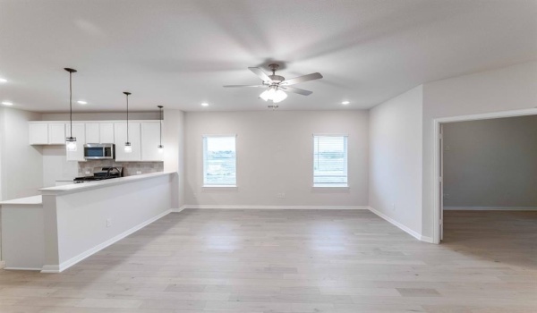 2408 Hollyhill Way, Sherman, TX 75092, 3 Bedrooms Bedrooms, ,2 BathroomsBathrooms,Residential,For Sale,2408 Hollyhill Way,20737259