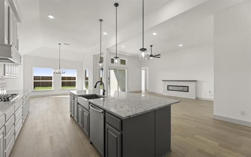 9636 Westchester Drive, Mesquite, TX 75126, 4 Bedrooms Bedrooms, ,3 BathroomsBathrooms,Residential,For Sale,9636 Westchester Drive,20748536
