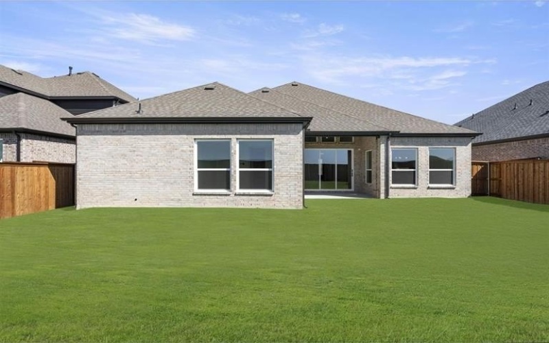 9636 Westchester Drive, Mesquite, TX 75126, 4 Bedrooms Bedrooms, ,3 BathroomsBathrooms,Residential,For Sale,9636 Westchester Drive,20748536