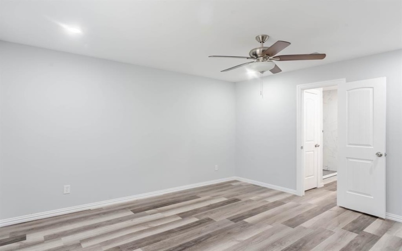 3719 Washington Trail, Granbury, TX 76048, 4 Bedrooms Bedrooms, ,2 BathroomsBathrooms,Residential,For Sale,3719 Washington Trail,20737327