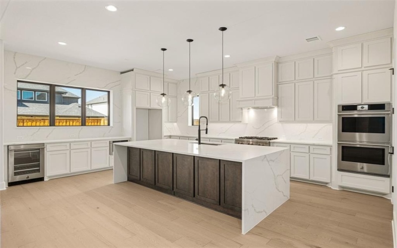 10415 Milkweed Court, Frisco, TX 75035, 5 Habitaciones Habitaciones , ,6 BañosBaños,Residential,En Venta,10415 Milkweed Court,20737737