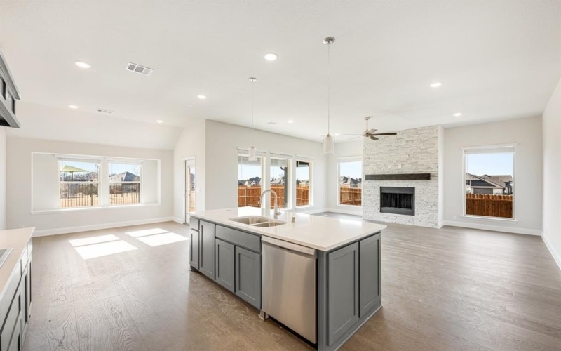 5402 Rowlan Row, Midlothian, TX 76065, 4 Habitaciones Habitaciones , ,3 BañosBaños,Residential,En Venta,5402 Rowlan Row,20749067
