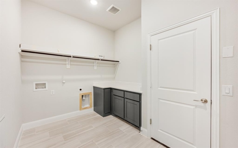 5402 Rowlan Row, Midlothian, TX 76065, 4 Habitaciones Habitaciones , ,3 BañosBaños,Residential,En Venta,5402 Rowlan Row,20749067