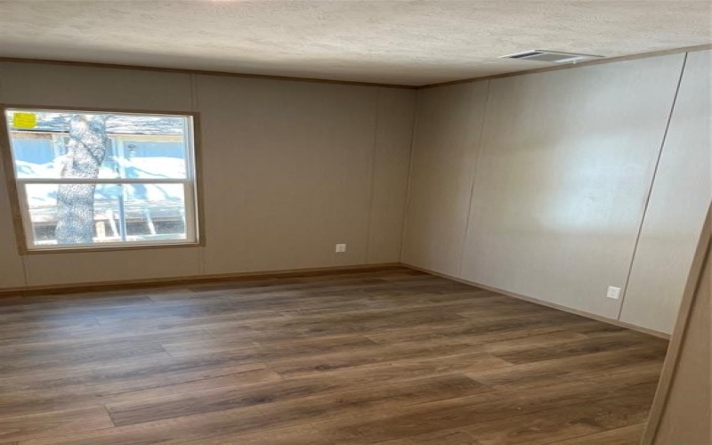 716 S Sky Court, Granbury, TX 76049, 3 Bedrooms Bedrooms, ,2 BathroomsBathrooms,Residential,For Sale,716 S Sky Court,20749079