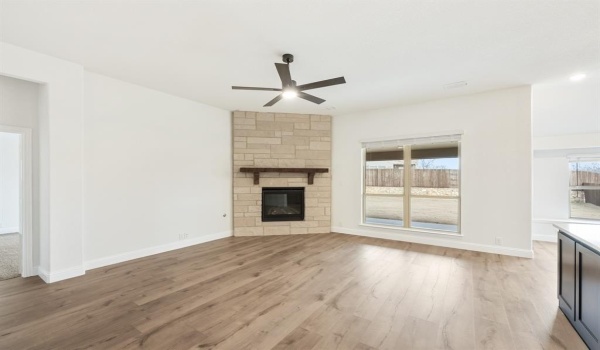 2700 Emerald Trace Drive, Denton, TX 76226, 4 Bedrooms Bedrooms, ,3 BathroomsBathrooms,Residential,For Sale,2700 Emerald Trace Drive,20749371