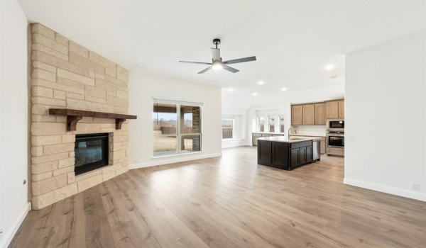 2700 Emerald Trace Drive, Denton, TX 76226, 4 Bedrooms Bedrooms, ,3 BathroomsBathrooms,Residential,For Sale,2700 Emerald Trace Drive,20749371