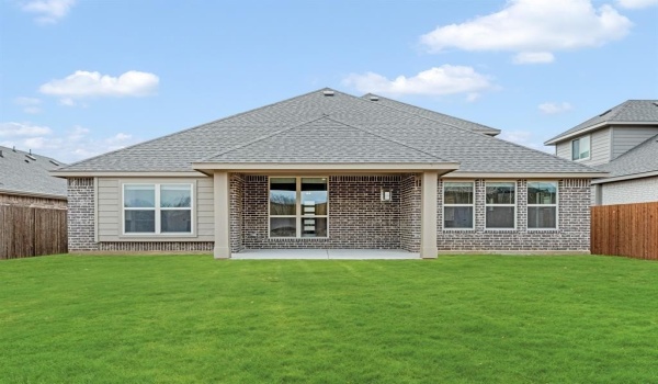 2700 Emerald Trace Drive, Denton, TX 76226, 4 Bedrooms Bedrooms, ,3 BathroomsBathrooms,Residential,For Sale,2700 Emerald Trace Drive,20749371