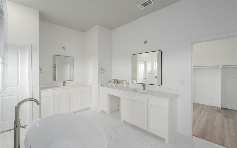 2701 Eastridge Boulevard, Princeton, TX 75407, 4 Habitaciones Habitaciones , ,5 BañosBaños,Residential,En Venta,2701 Eastridge Boulevard,20738398