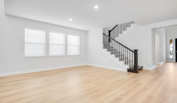 518 Chatham Street, Oak Point, TX 75068, 6 Bedrooms Bedrooms, ,6 BathroomsBathrooms,Residential,For Sale,518 Chatham Street,20749399