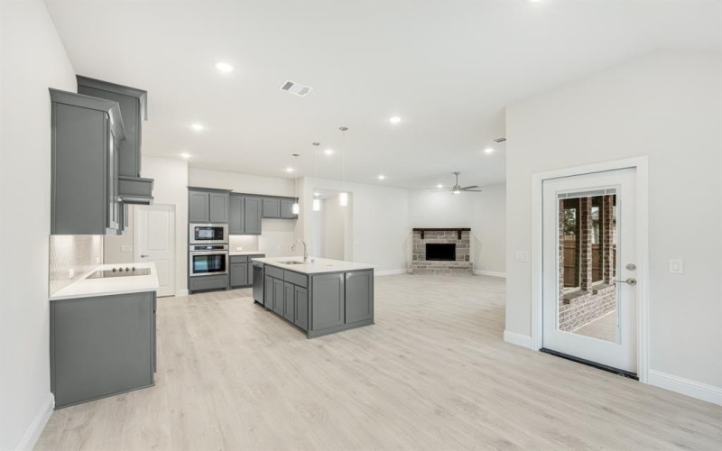 1013 Fairhaven Drive, Midlothian, TX 76065, 3 Habitaciones Habitaciones , ,2 BañosBaños,Residential,En Venta,1013 Fairhaven Drive,20749433