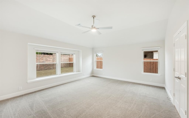 1013 Fairhaven Drive, Midlothian, TX 76065, 3 Habitaciones Habitaciones , ,2 BañosBaños,Residential,En Venta,1013 Fairhaven Drive,20749433