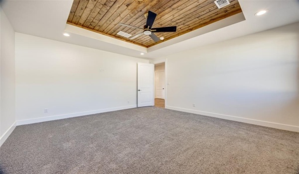 1802 S Hyde Park Avenue, Denison, TX 75020, 4 Bedrooms Bedrooms, ,2 BathroomsBathrooms,Residential,For Sale,1802 S Hyde Park Avenue,20749631