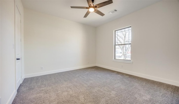 1802 S Hyde Park Avenue, Denison, TX 75020, 4 Bedrooms Bedrooms, ,2 BathroomsBathrooms,Residential,For Sale,1802 S Hyde Park Avenue,20749631