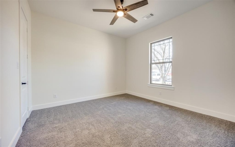 1802 S Hyde Park Avenue, Denison, TX 75020, 4 Bedrooms Bedrooms, ,2 BathroomsBathrooms,Residential,For Sale,1802 S Hyde Park Avenue,20749631