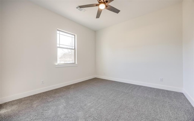 1802 S Hyde Park Avenue, Denison, TX 75020, 4 Bedrooms Bedrooms, ,2 BathroomsBathrooms,Residential,For Sale,1802 S Hyde Park Avenue,20749631